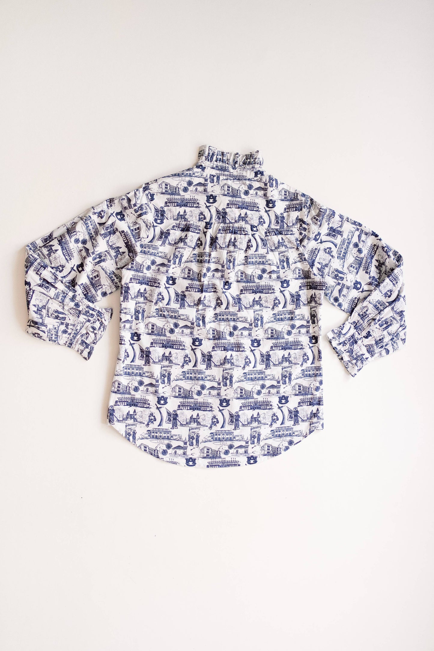 LeGare Popover Top  Auburn Navy & White: Large